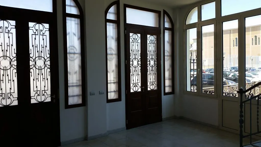 Savonaamare Villa Savona